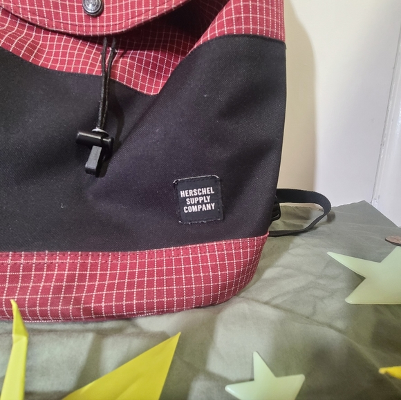 Hershel Reid - Windsor Wine Grid/Black - Drawstring Backpack - Picture 2 of 4